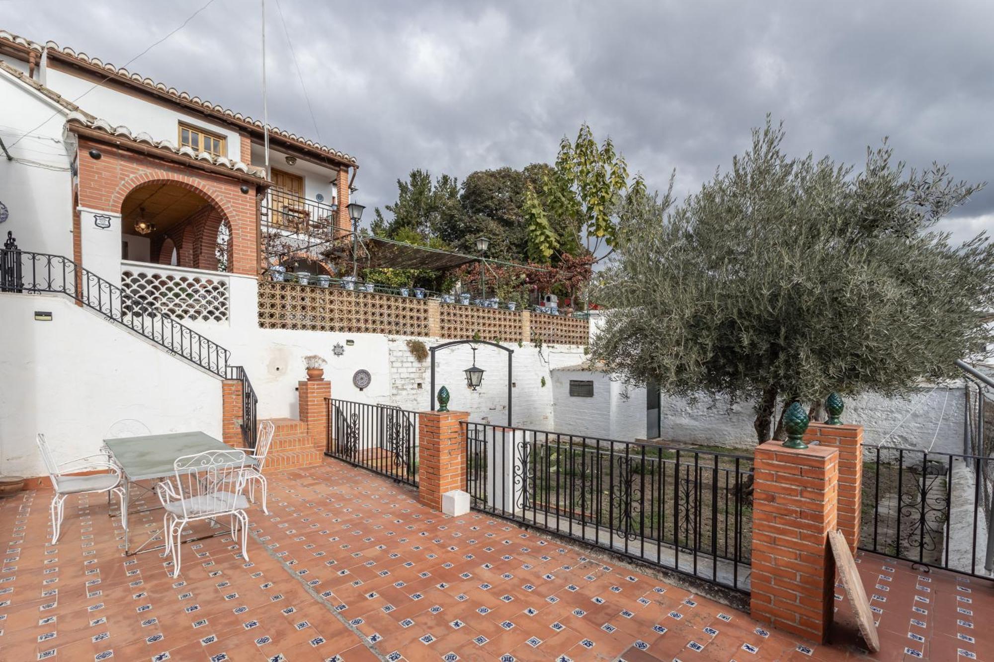 Villa Carmen De La Sultana - Free Parking Granada Esterno foto